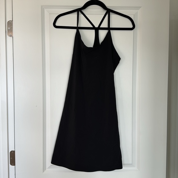 ✖️sold✖️ Outdoor Voices The Exercise Dress - Picture 6 of 12